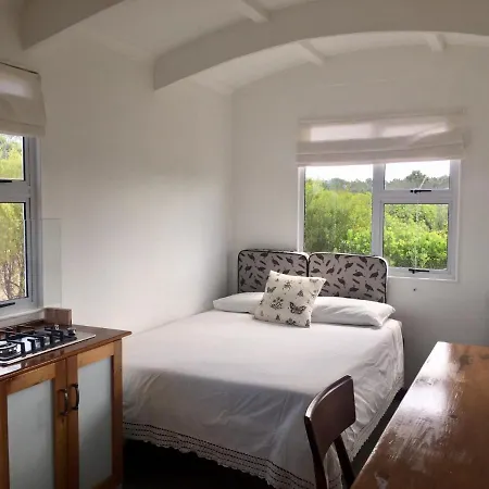 Fynbos Tiny Home - Off Grid, Surrounded By Nature Plettenberg Bay Exterior foto